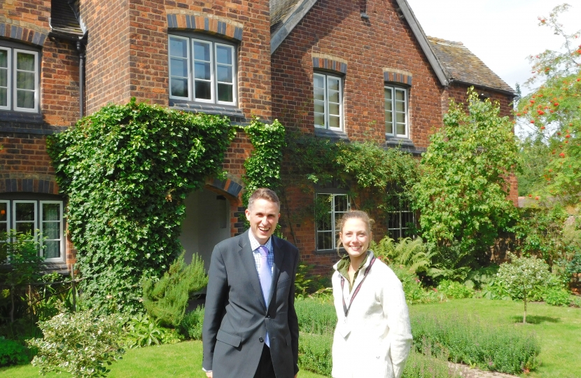 Gavin visits Moseley Old Hall