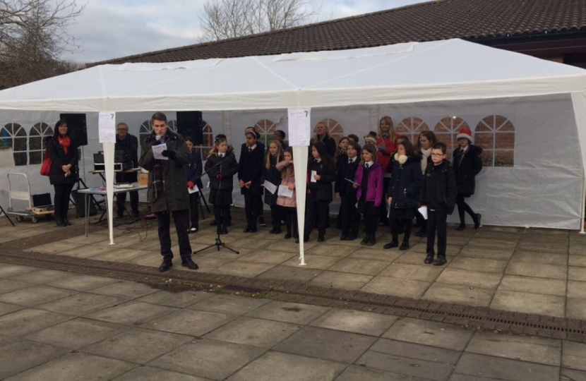 Gavin opens Perton Christmas Fair | Rt. Hon. Gavin Williamson CBE MP