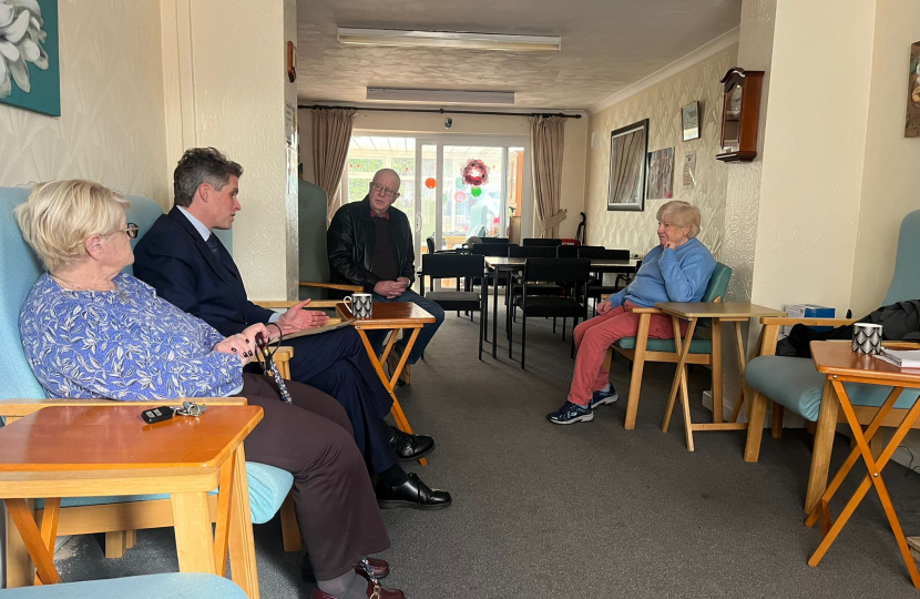 Sir Gavin Williamson is joined by those from Landywood Voluntary Help Centre