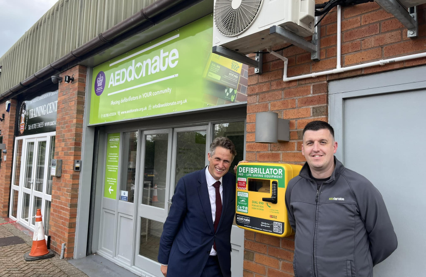 Sir Gavin Williamson is joined by the CEO of AED Donate, Jamie Richards