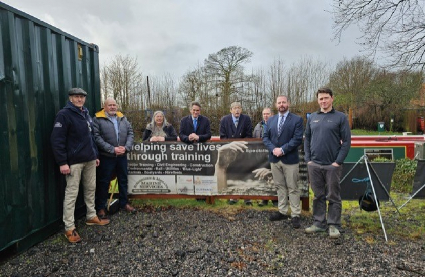 Sir Gavin Williamson met with Birmingham and Midland Marine Services.