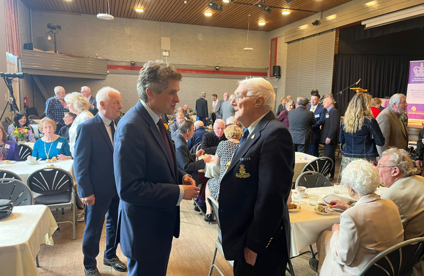 Sir Gavin Williamson meeting with volunteers and members of Kinver community