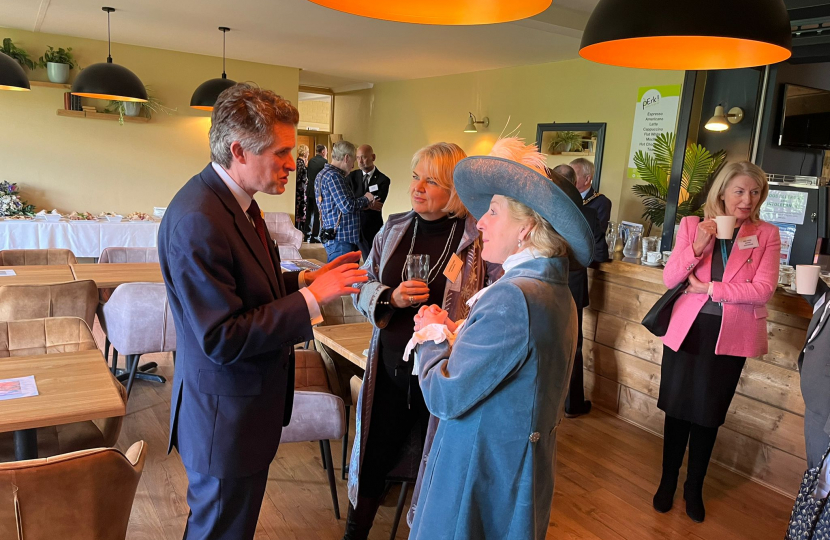 Sir Gavin Williamson meeting with volunteers and members of Kinver community