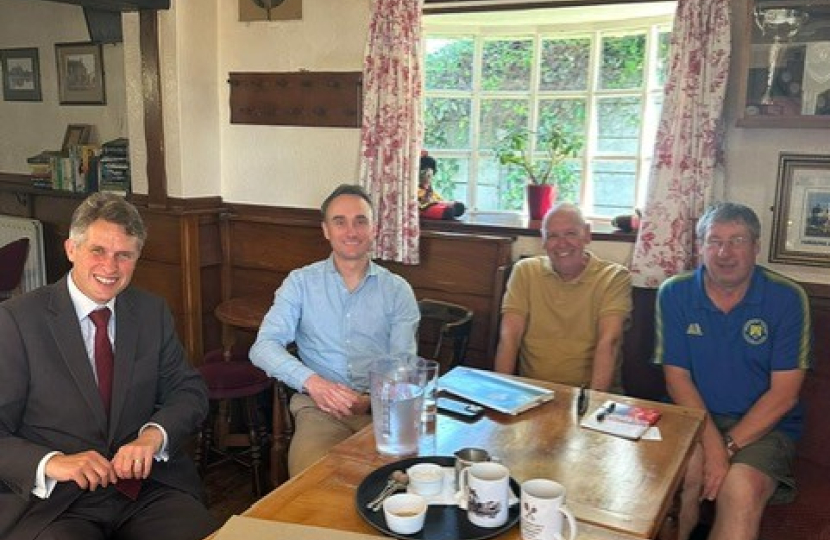 Sir Gavin Williamson is joined by the team at Penkridge Junior Football Club