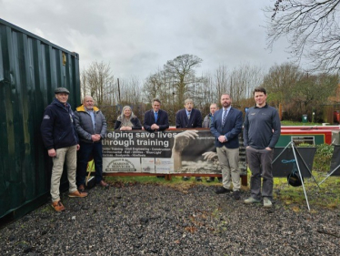 Sir Gavin Williamson met with Birmingham and Midland Marine Services.