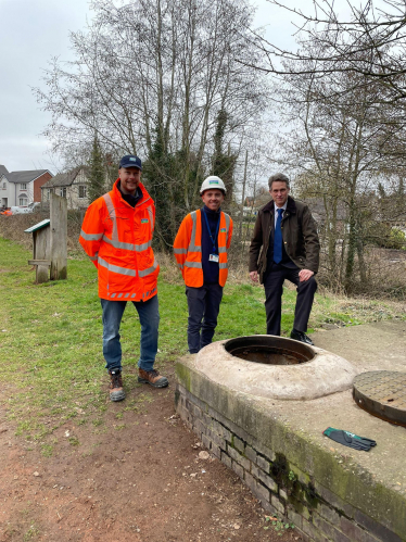 Sir Gavin with Severn Trent representatives